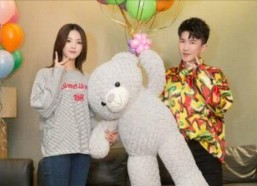 娱乐圈吃瓜背景图片大全