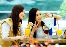 娱乐吃瓜酱爱情与事业,娱乐吃瓜酱的甜蜜抉择