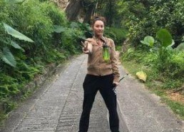 娱乐吃瓜酱爬山,娱乐吃瓜酱带你领略爬山乐趣